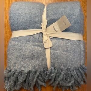 NWT West elm Cozy Blue Throw Blanket 50” x 70”